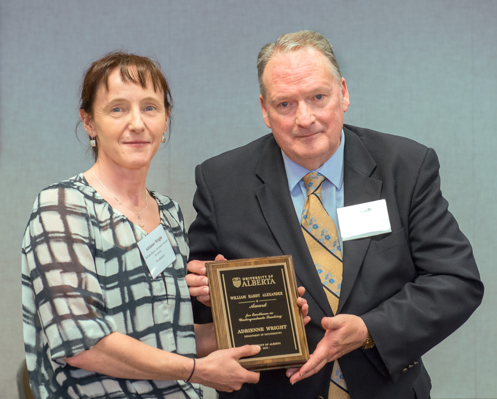 Adrienne Wright receives the 2015 William Hardy Alexander Award for Excellence in Undergraduate Teaching